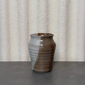 Finger Groove Vase [VINTAGE]